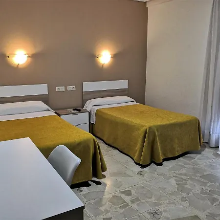 Hostal Madrid I-2